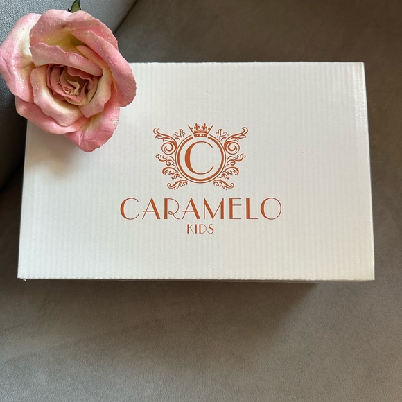 CARAMELO KIDS Girls Pink Bow Shoes - Picture 3 of 15